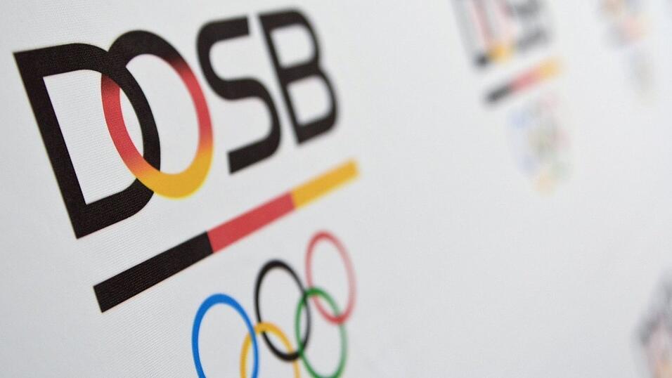 Noch ist offen, wer für den Deutschen Olympischen Sportbund ins Rennen um die Ausrichtung von Olympischen und Paralympischen Spielen geht. (Archivbild) Noch ist offen, wer für den Deutschen Olympischen Sportbund ins Rennen um die Ausrichtung von Olympischen und Paralympischen Spielen geht. (Archivbild)