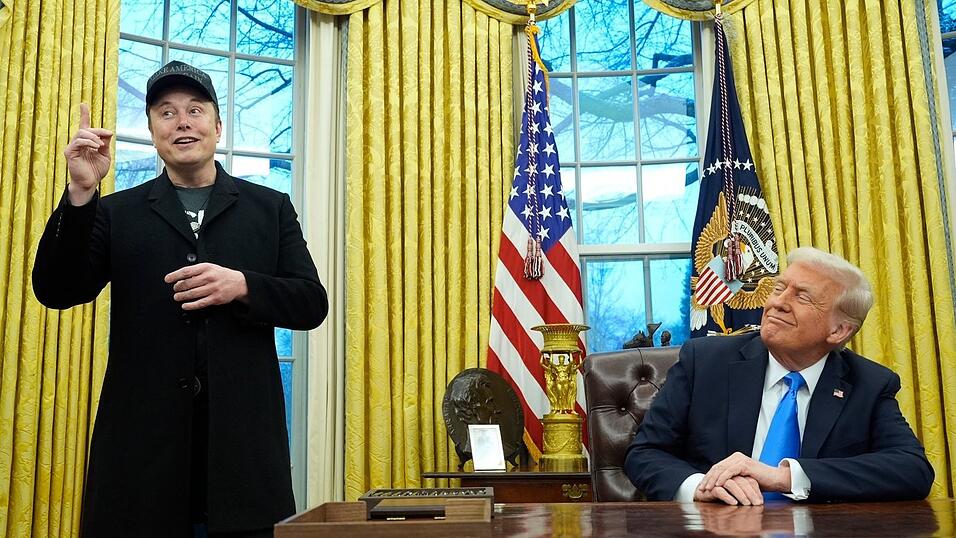 Ende einer besonderen Allianz: Elon Musk und US-Präsident Donald Trump gehen nach einem Streit um die Haushaltspolitik getrennte Wege. (Archiv)