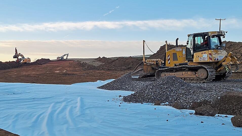 Seit vergangenem Montag werden in der Himmelm&uuml;hle die bauvorbereitenden Ma&szlig;nahmen f&uuml;r den S&uuml;d-Ost-Link weiter durchgef&uuml;hrt.