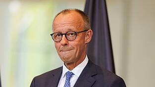 Bundeskanzler Friedrich Merz hat sich in den ersten 100 Tagen seiner Regierungszeit viel Mühe gegeben. Trotzdem ist viel danebengegangen.