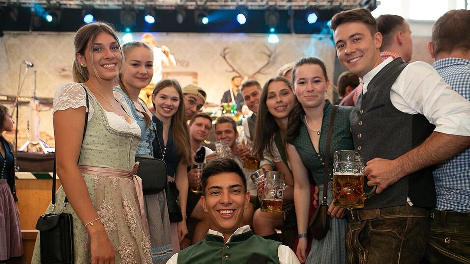 Die Partybilder vom Freitag, 12. August 2022, aus dem Festzelt Weckmann.
