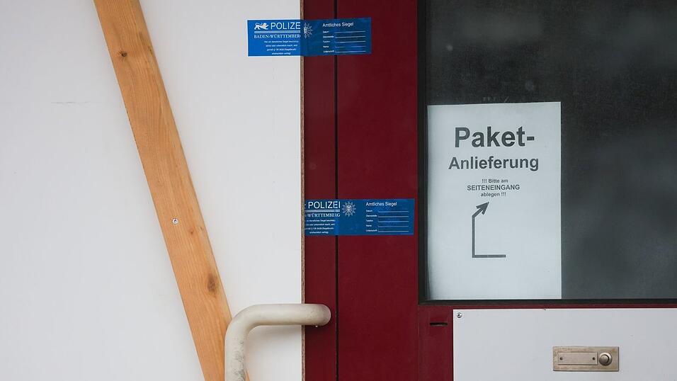 Ein Mann steht im Verdacht, seine S&ouml;hne, seine Ehefrau, seine Schwester und dann sich selbst get&ouml;tet zu haben.