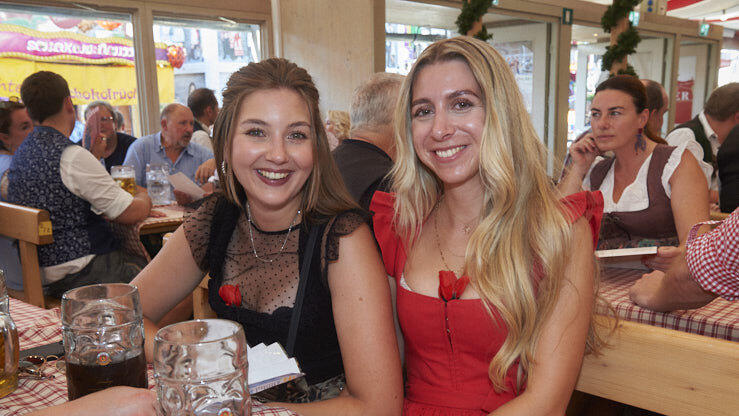 Die Partybilder vom Samstag, 15. August, aus dem Festzelt Lechner. Die Partybilder vom Samstag, 15. August, aus dem Festzelt Lechner.