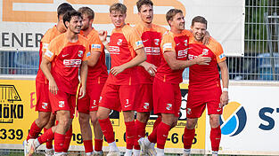 Der Bann ist gebrochen: Die SpVgg Hankofen-Hailing hat den ersten Saisonpunkt eingefahren. Der Bann ist gebrochen: Die SpVgg Hankofen-Hailing hat den ersten Saisonpunkt eingefahren.