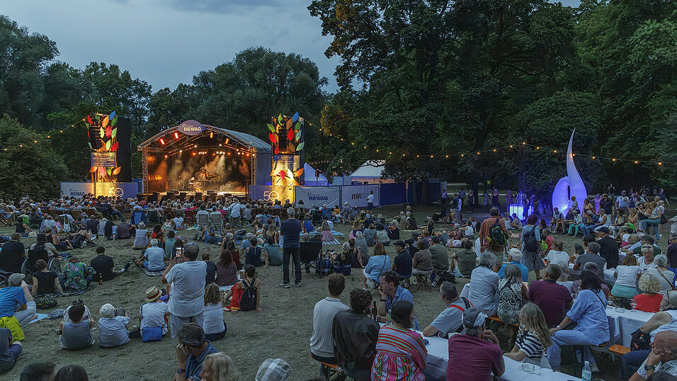 Eine ganz besondere Atmosph&auml;re herrschte bei den Rewag-N&auml;chten im Stadtpark.