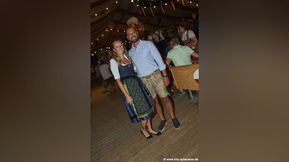 Die Partybilder vom Samstag, 13. August 2022, aus dem Festzelt Lechner.