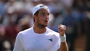 Kann er die Sensation packen? Jan-Lennard Struff fordert Titelverteidiger Jannik Sinner heraus. Kann er die Sensation packen? Jan-Lennard Struff fordert Titelverteidiger Jannik Sinner heraus.