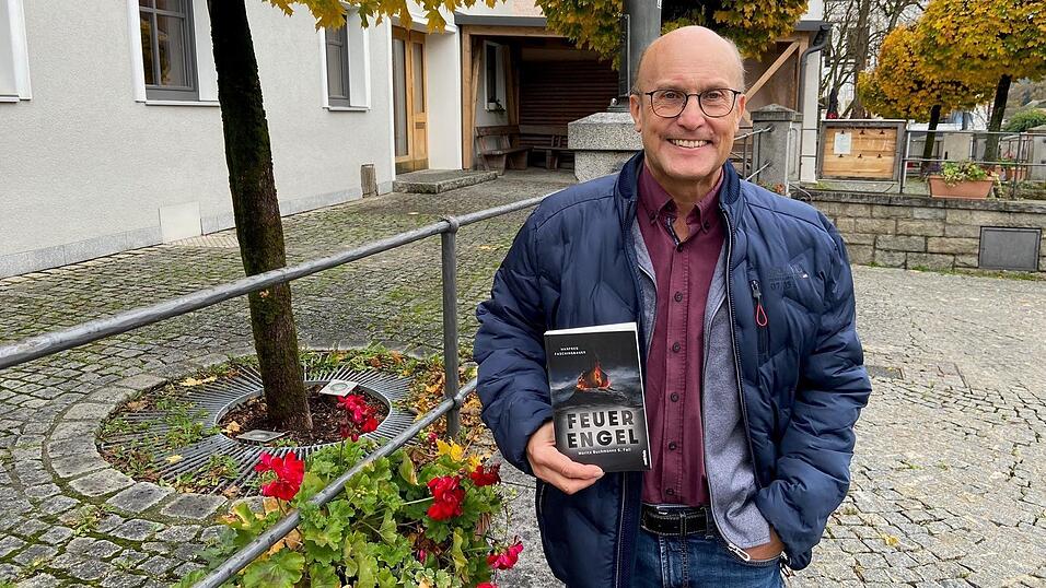 Im Krimi „Feuerengel“ schickt Manfred Faschingbauer seinen Kommissar Moritz Buchmann zum sechsten Mal auf Verbrecherjagd. Im Krimi „Feuerengel“ schickt Manfred Faschingbauer seinen Kommissar Moritz Buchmann zum sechsten Mal auf Verbrecherjagd.