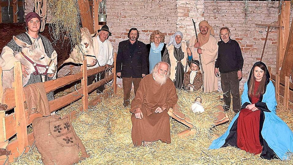Die jüngeren Moosburger kennen es wohl gar nicht mehr. Hier die Lebende Krippe 2015. Die jüngeren Moosburger kennen es wohl gar nicht mehr. Hier die Lebende Krippe 2015.