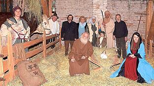 Die jüngeren Moosburger kennen es wohl gar nicht mehr. Hier die Lebende Krippe 2015. Die jüngeren Moosburger kennen es wohl gar nicht mehr. Hier die Lebende Krippe 2015.