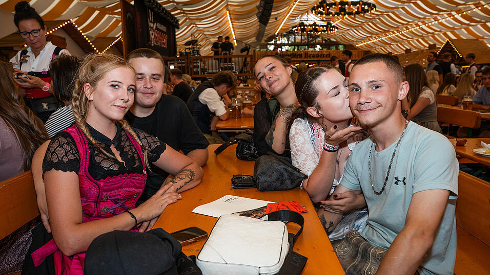Die Partybilder vom Montag, 17. August, aus dem Festzelt Nothaft.