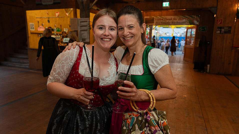 Die Partybilder vom Donnerstag, 17. August 2023, aus dem Festzelt Weckmann.