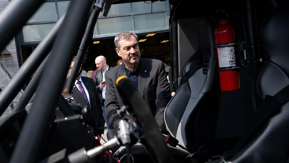 Studierende in den USA arbeiten eng mit der Automobilindustrie zusammen - sie l&ouml;sen in Konzeptfahrzeugen Aufgaben, die zwar nicht direkt serienreif sind, aber liefern wichtige Erkenntnisse f&uuml;r die Autos der Zukunft.