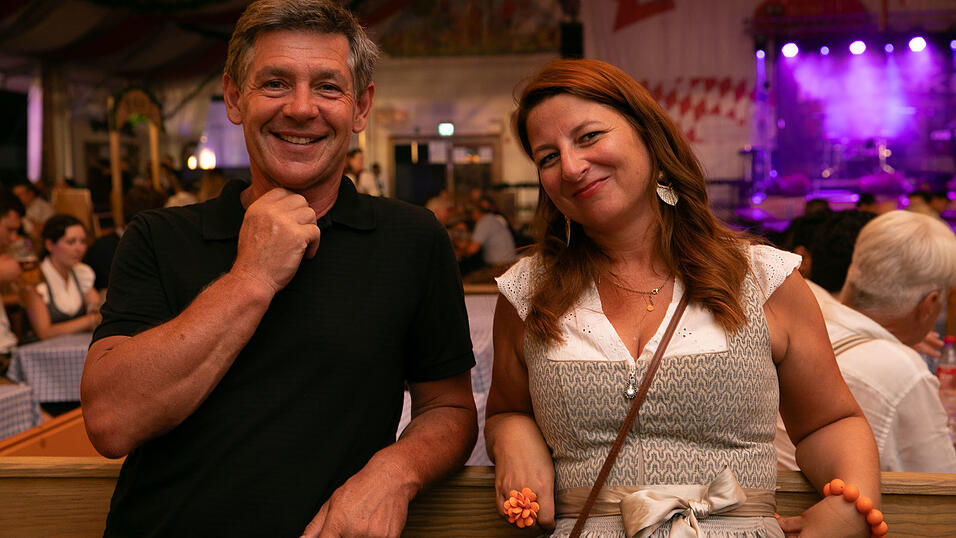 Die Partybilder vom Donnerstag, 14. August, aus dem Festzelt Greindl. Die Partybilder vom Donnerstag, 14. August, aus dem Festzelt Greindl.