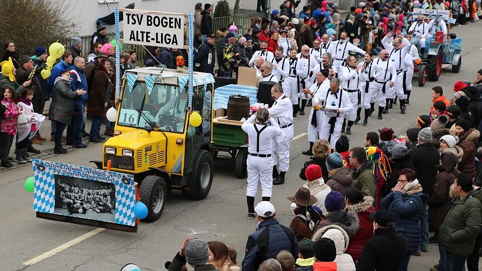 Die schönsten Bilder von den Faschingsumzügen in Bogen aus den vergangenen Jahren Die schönsten Bilder von den Faschingsumzügen in Bogen aus den vergangenen Jahren