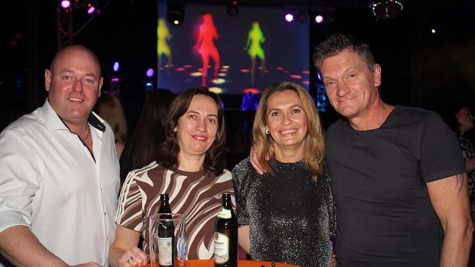 Auf der Eskara &Uuml;30-Party in Essenbach war wieder viel los.