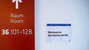 Die katholischen Bist&uuml;mer und die evangelische Landeskirche haben ihre Austrittszahlen ver&ouml;ffentlicht. (Symbolbild)