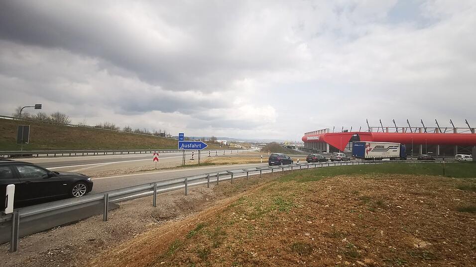 Die Ausleitung beim Jahnstadion ist in vollem Gange.
