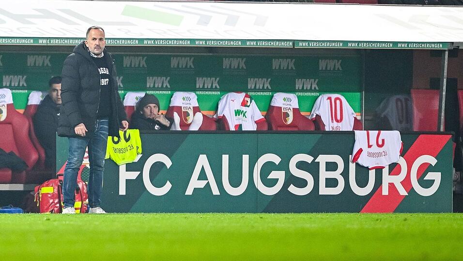 Manuel Baum in Aktion am Spielfeldrand beim 0:0 gegen Bremen.
