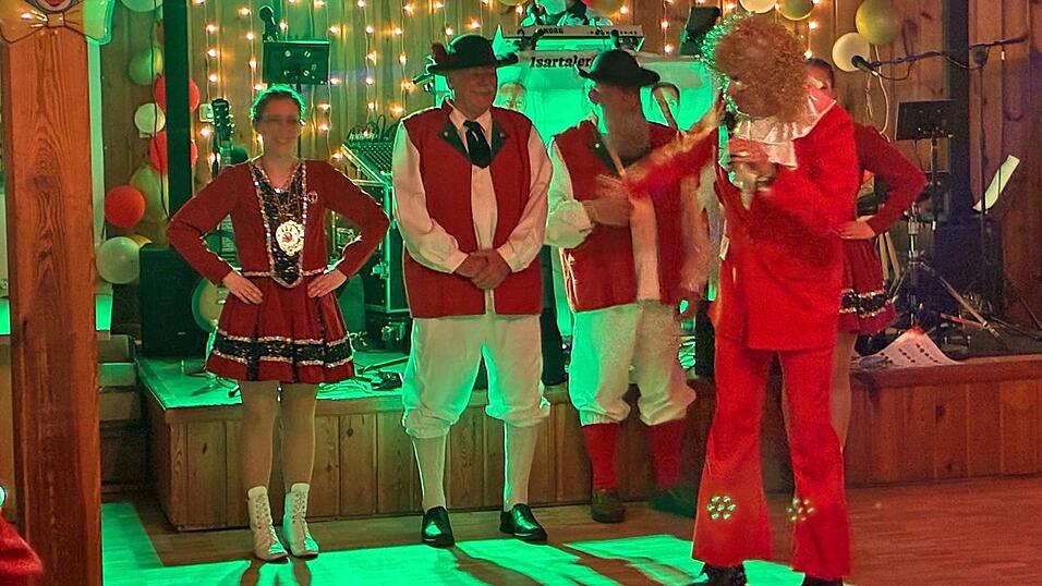 Kreativ wurden die „Wildecker Herzbuam“ anmoderiert. Kreativ wurden die „Wildecker Herzbuam“ anmoderiert.