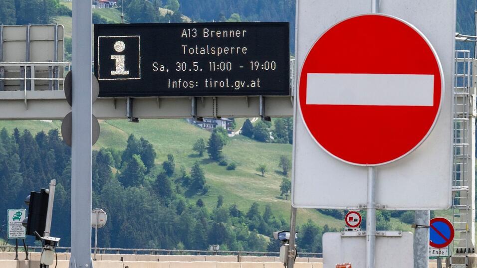 Die Sperre des Brenner-Korridors löste nicht das befürchtete Verkehrschaos aus. Die Sperre des Brenner-Korridors löste nicht das befürchtete Verkehrschaos aus.