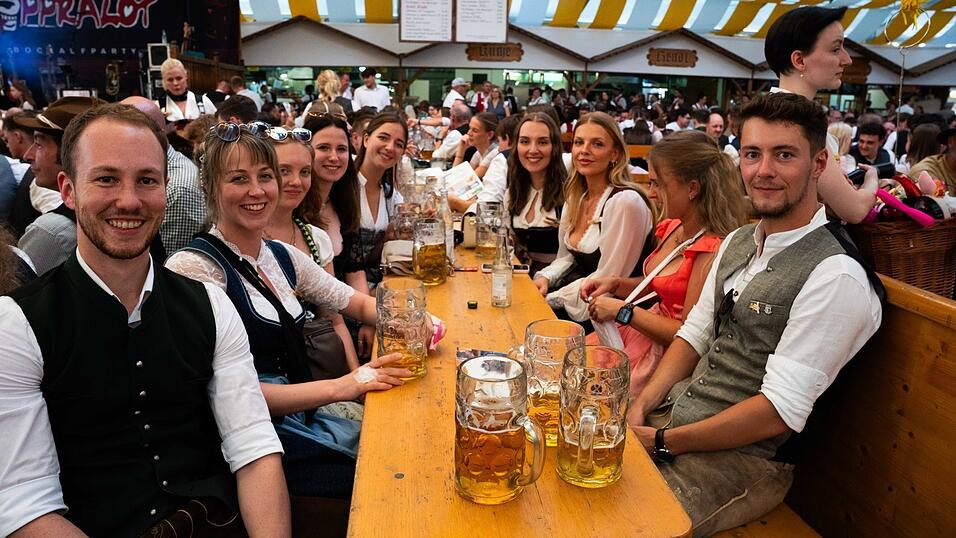 Die Partybilder vom Freitag, 14. August, aus dem Festzelt Nothaft.
