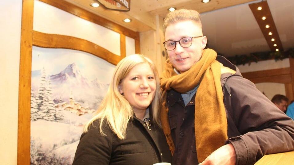 Es weihnachtet in Landshut. Am Donnerstag ist der Christkindlmarkt feierlich er&ouml;ffnet worden.