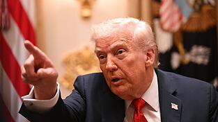 Trump geht von Rebellen innerhalb der Hamas aus.