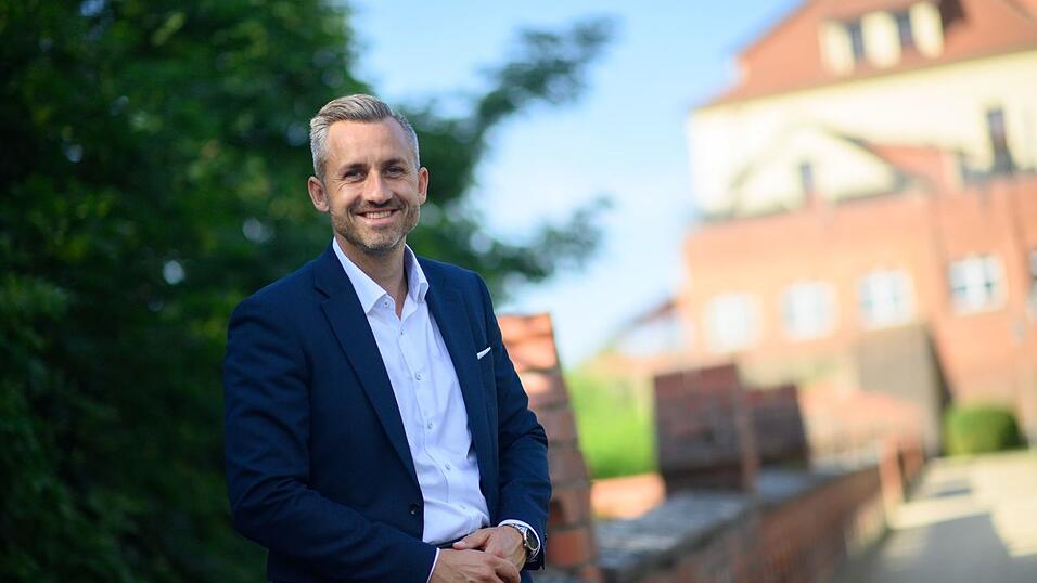 Ulrich Siegmund - ein Verkaufstalent für Raumdüfte und AfD-Politik. Ulrich Siegmund - ein Verkaufstalent für Raumdüfte und AfD-Politik.