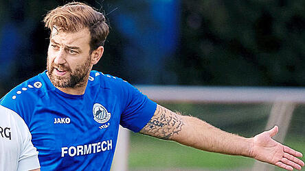 Nicht gerade sorglos vor der R&uuml;ckkehr an seine alte Wirkungsst&auml;tte Bad K&ouml;tzting: Bogens Spielertrainer Max Bachl-Staudinger.