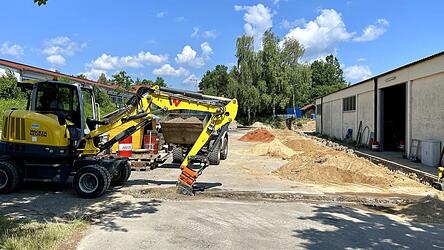 Der in die Jahre gekommene Gemeindebauhof an der Dalkinger Straße soll Zug um Zug Ergänzungen und Verbesserungen erhalten. Für heuer sind bereits Baumaßnahmen im westlichen Gelände vorgesehen.