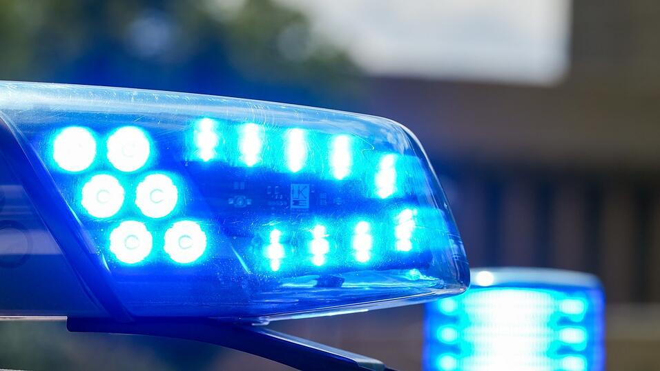 Der 15-Jährige soll sich mehrere Anhalteversuchen widersetzt haben.