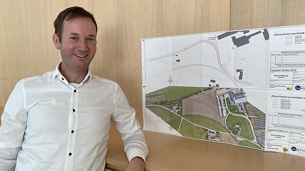 Franz Kopps Hartnäckigkeit wird belohnt: Die Verlegung der Gemeindeverbindungsstraße ist in greifbare Nähe gerückt.