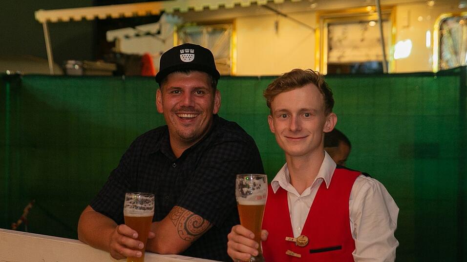Die Partybilder von Dienstag, 16. August 2022, aus dem Festzelt Greindl.