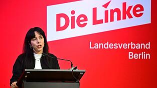 Elif Eralp hat Strafanzeige gegen Innenminister Alexander Dobrindt gestellt. (Archivbild) Elif Eralp hat Strafanzeige gegen Innenminister Alexander Dobrindt gestellt. (Archivbild)