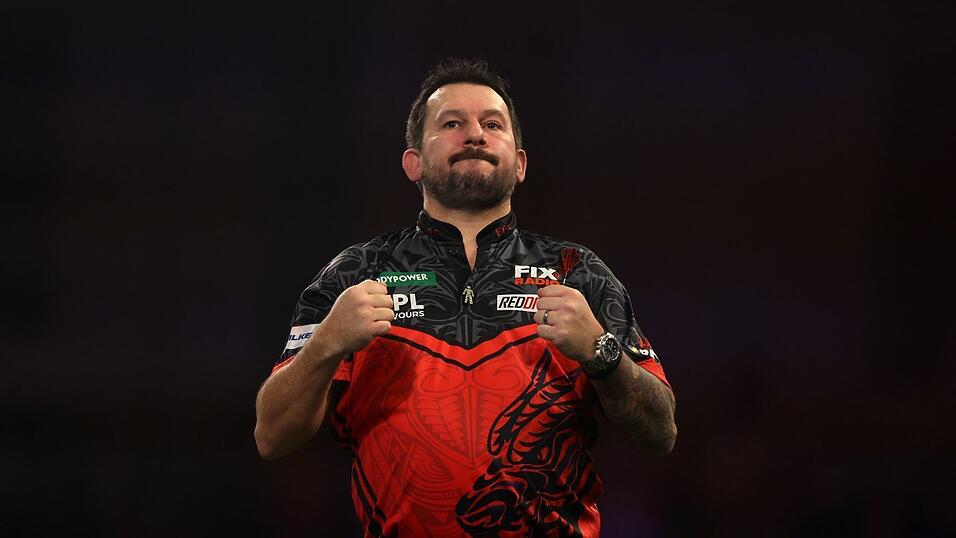 Clayton ist auf dem Sprung in die Premier League. Clayton ist auf dem Sprung in die Premier League.