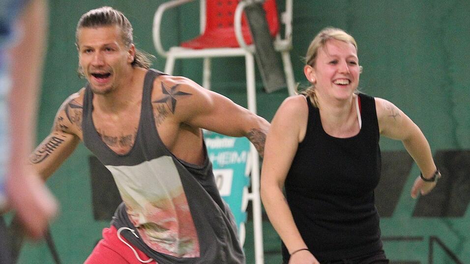 Wir haben Tigers-St&uuml;rmer Ren&eacute; R&ouml;thke beim 'Rock Your Body'-Bootcamp besucht. (Foto: Fabian Ro&szlig;mann)