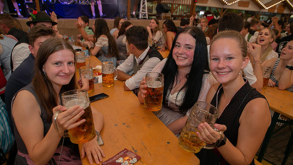 Die Partybilder vom Sonntag, 21. August 2022, aus dem Festzelt Nothaft. 