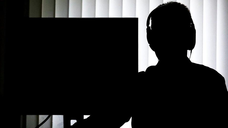 Die Sicherheitsbeh&ouml;rden sollen f&uuml;r bestimmte Zwecke Daten mit Hilfe von K&uuml;nstlicher Intelligenz auswerten d&uuml;rfen. (Symbolbild)