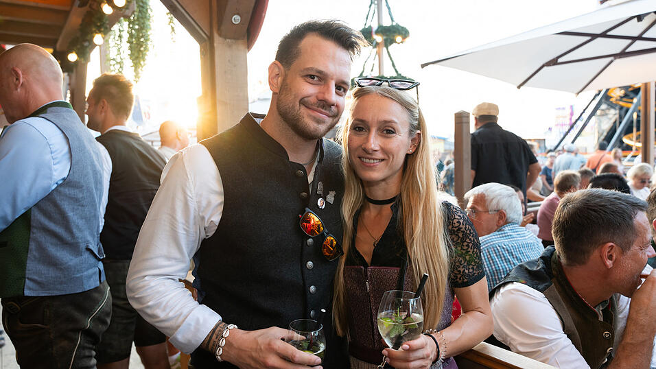 Die Partybilder vom Freitag, 16. August 2024, aus dem Festzelt Kr&ouml;nner.