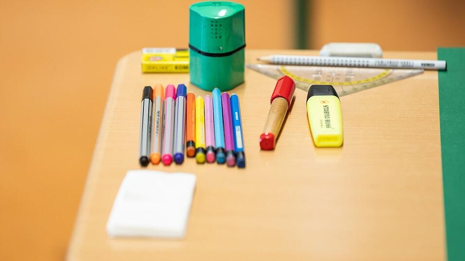 Die Zeichenmaterialien waren wohl geklaut, vermutet die Polizei (Symbolfoto)