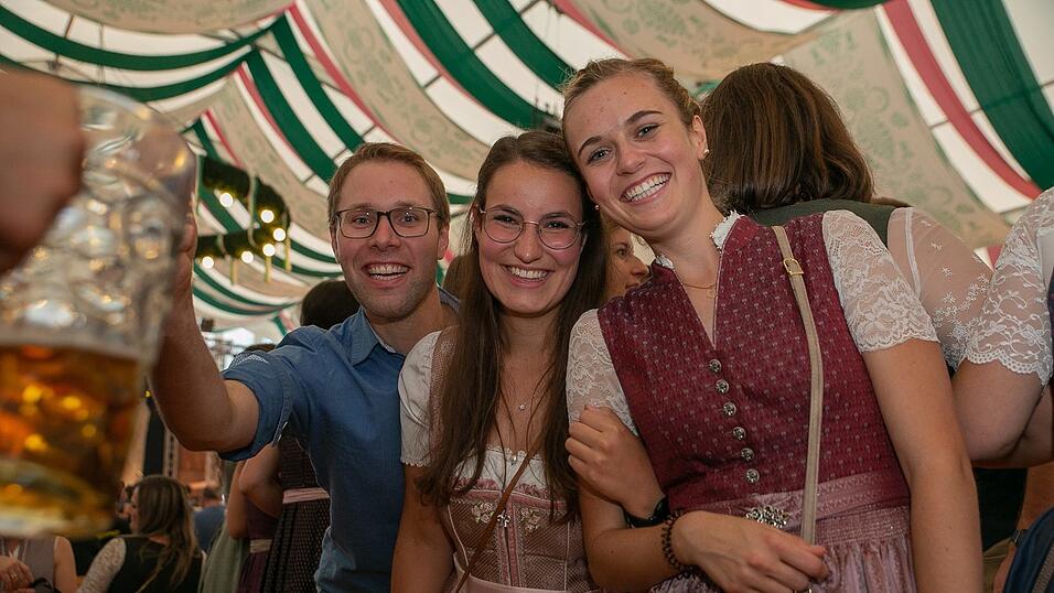 Die Partybilder vom Freitag, 12. August 2022, aus dem Festzelt Weckmann.