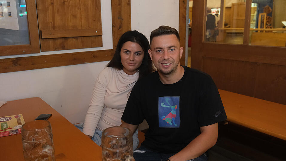 Die Partybilder vom Dienstag, 15. August 2023, aus dem Festzelt Greindl. Die Partybilder vom Dienstag, 15. August 2023, aus dem Festzelt Greindl.