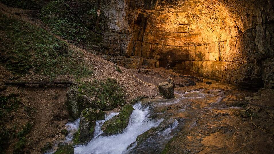 Die H&ouml;hle ist nicht das erste Mal Schauplatz eines gro&szlig;en Rettungseinsatzes. (Symbolbild)