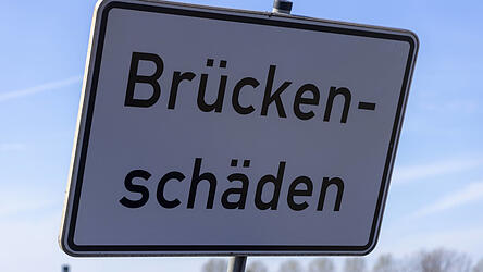 In den kommenden Jahren sind f&uuml;r einige stark in die Jahre gekommene Br&uuml;cken im Landkreis Ersatzneubauten notwendig.