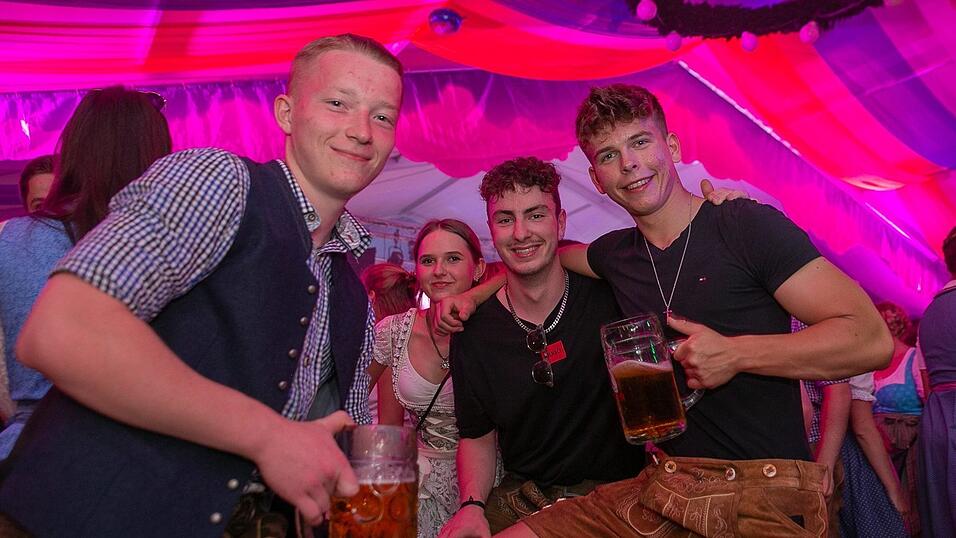Die Partybilder vom Samstag, 13. August 2022, aus dem Festzelt Reisinger.
