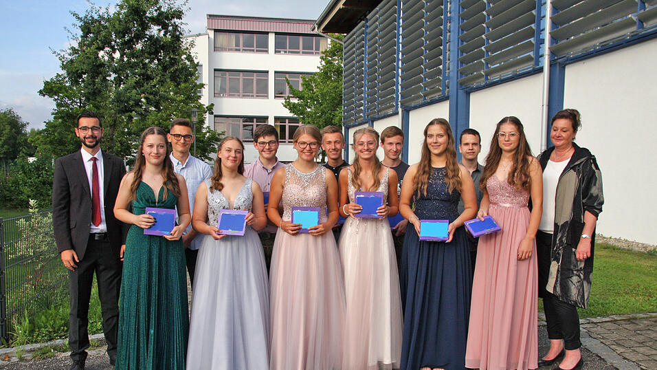 Elf Sch&uuml;ler haben eine Eins vor dem Komma.