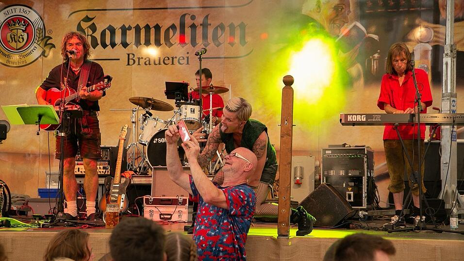Die Partybilder von Dienstag, 16. August 2022, aus dem Festzelt Nothaft.