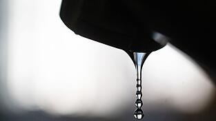 Die Menschen sollen ihr Trinkwasser vorerst abkochen. (Symbolbild) Die Menschen sollen ihr Trinkwasser vorerst abkochen. (Symbolbild)