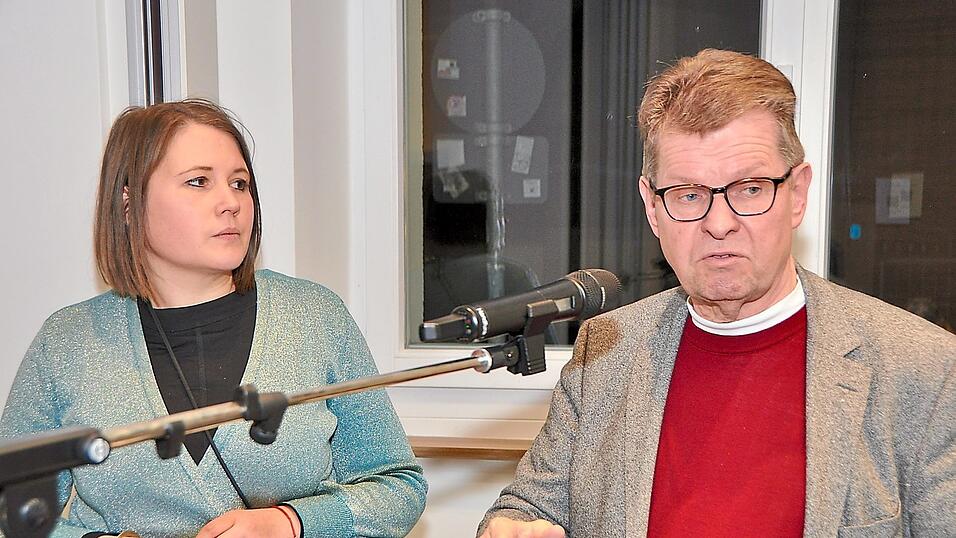 Carolin Wagner, Vorsitzende der bayerischen Landesgruppe der SPD-Bundestagsfraktion, hatte den SPD-Au&szlig;enpolitik-Experten Ralf Stegner eingeladen.